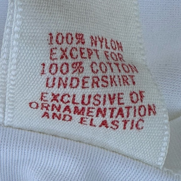 Her Majesty Girls Size 4 Crinoline slip - Picture 10 of 10